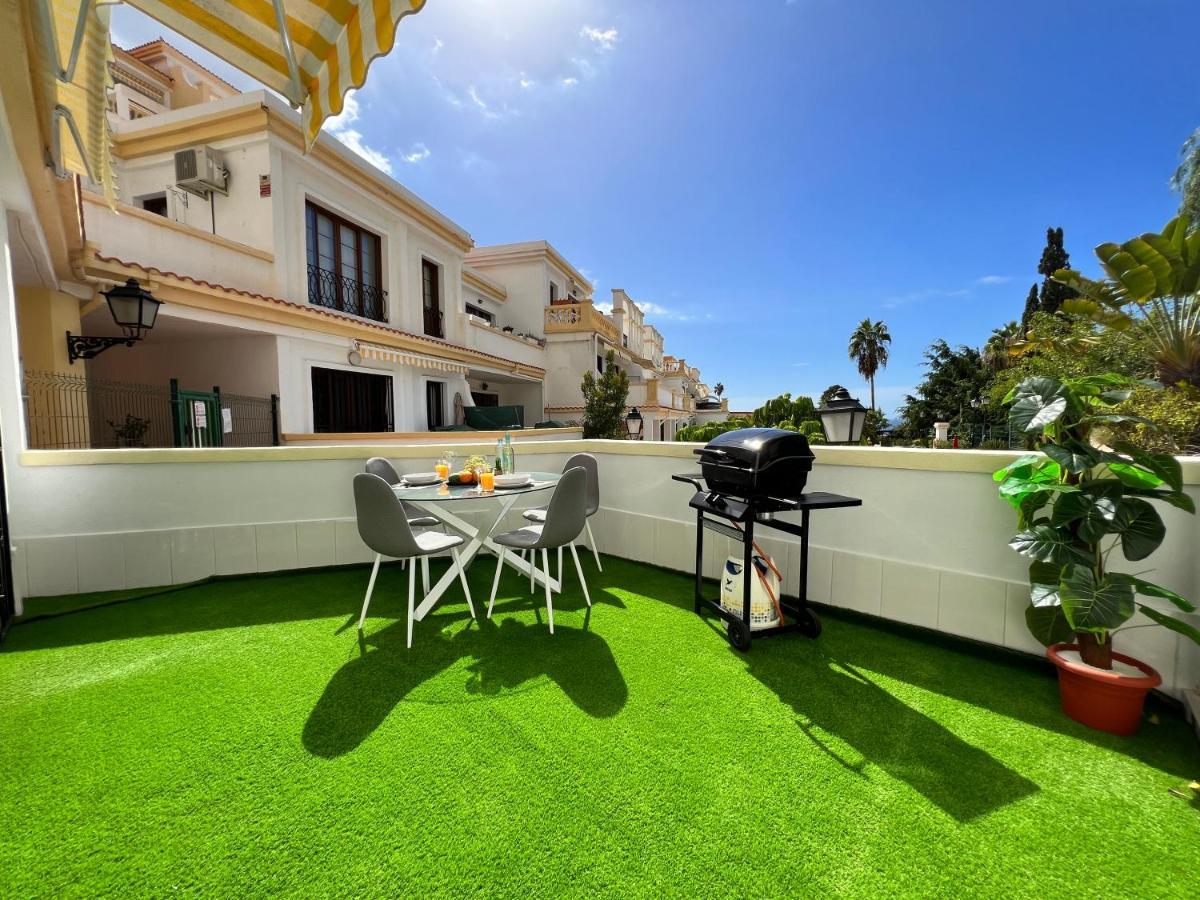 Romantic In Windsor Park * Costa Adeje (Tenerife)