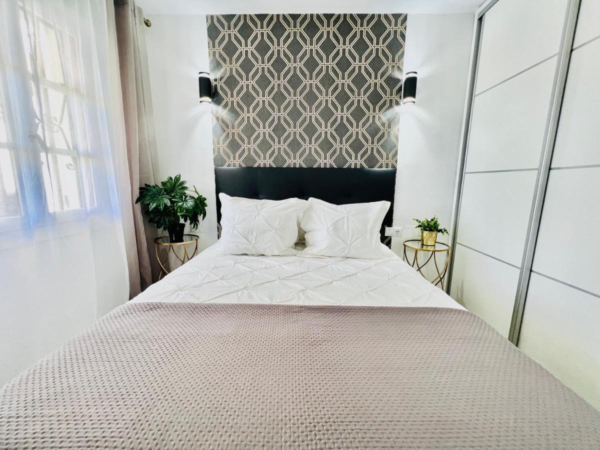 Romantic In Windsor Park Apartment
